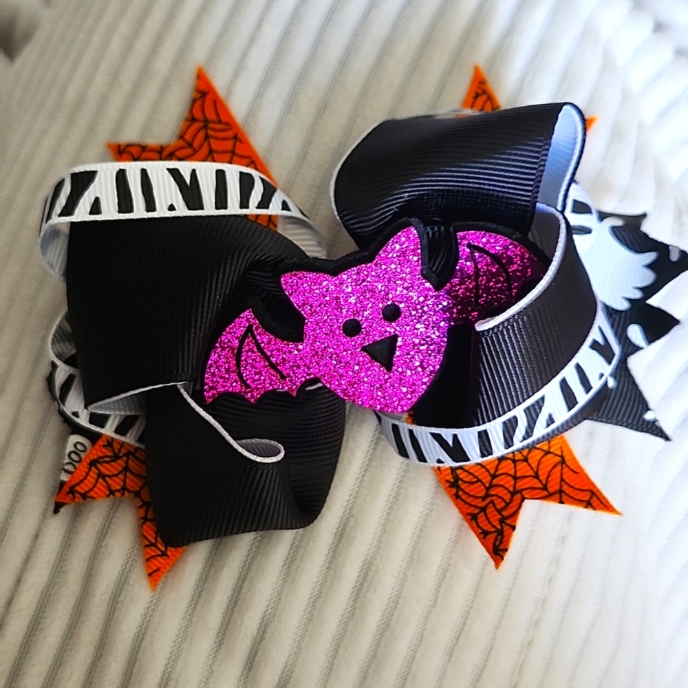 Bat Halloween bow